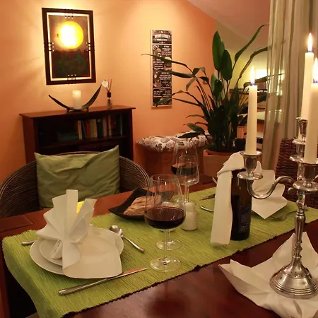 June Six 4* Hannover