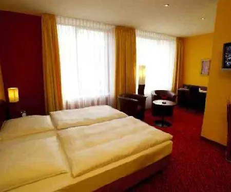 June Six Hotel
