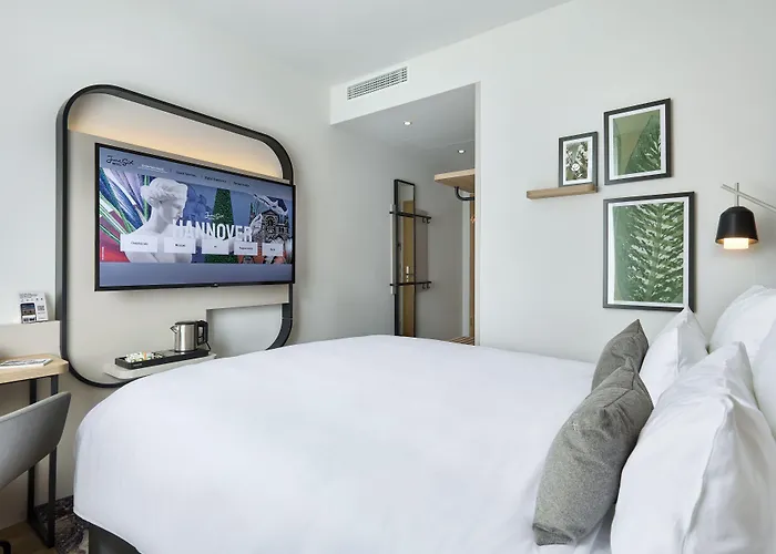 June Six 4* Hannover