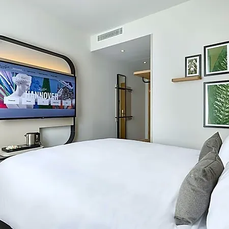 Hotel June Six 4*