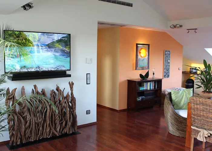 June Six 4* Hannover